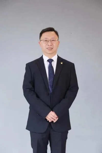王世龙