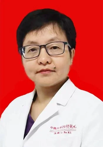 李斌