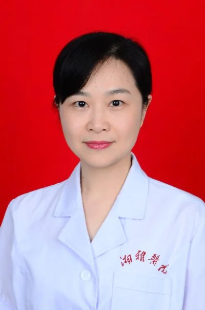 傅蕾