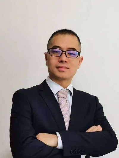 刘罡