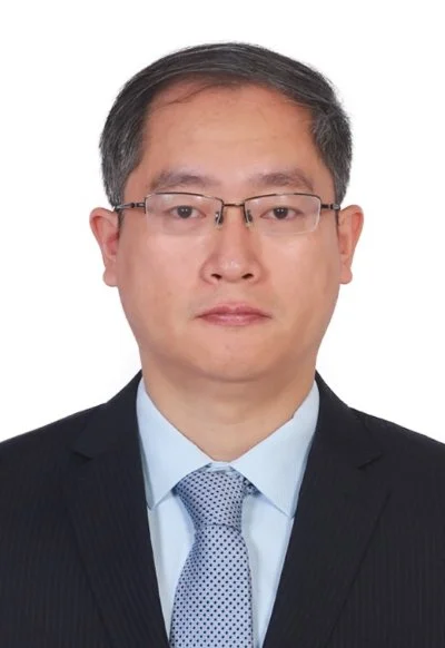 李峥