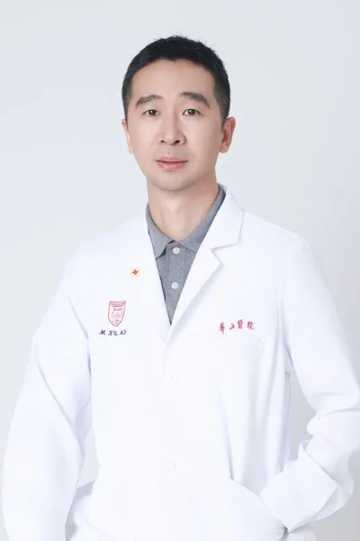 徐铭